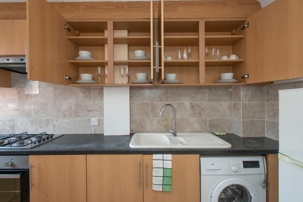 Modern Apartments In Bromley, Greater London Near Tesco And Sundridge Park Station Exterior foto