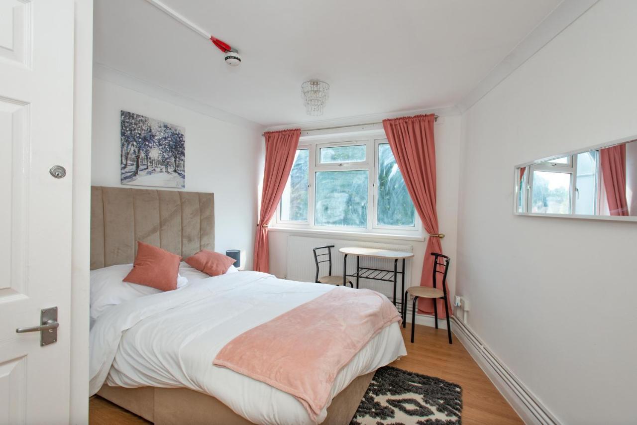 Modern Apartments In Bromley, Greater London Near Tesco And Sundridge Park Station Exterior foto